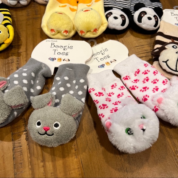 Lot Of 8 Pair Boogie Toes Socks Size 0-1 New W Tags rattle Various - Picture 5 of 7